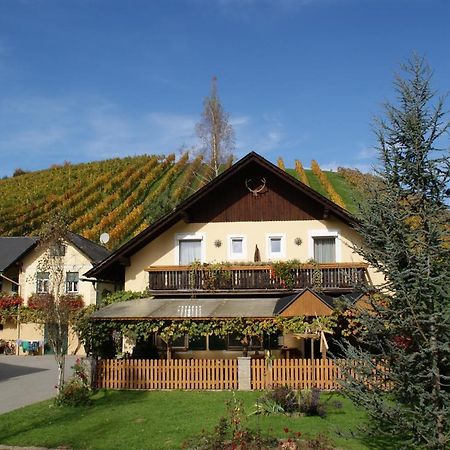 Готель Weingut Lieschnegg Лойчах Екстер'єр фото